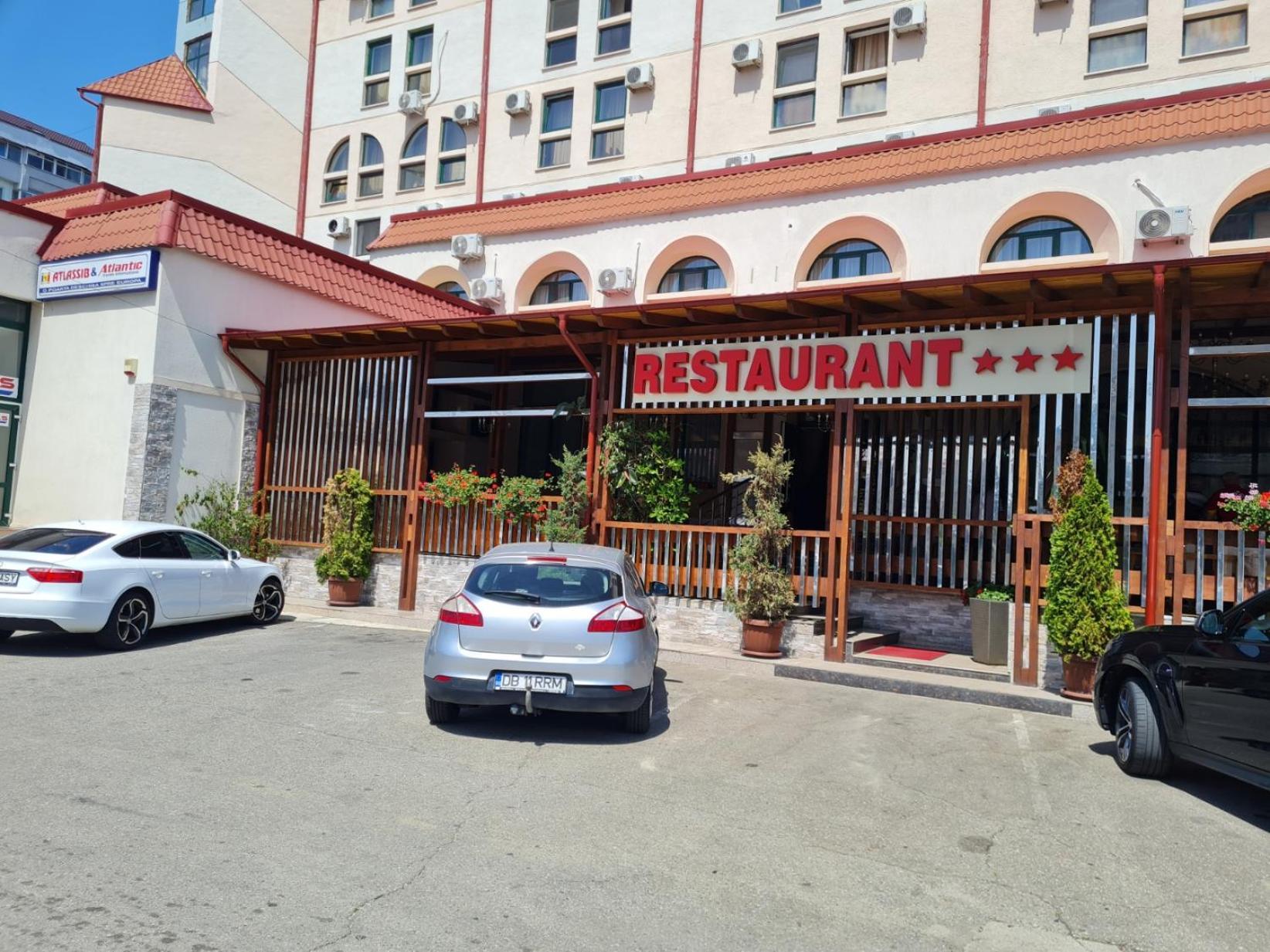 טרגובישטה Hotel Valahia מראה חיצוני תמונה