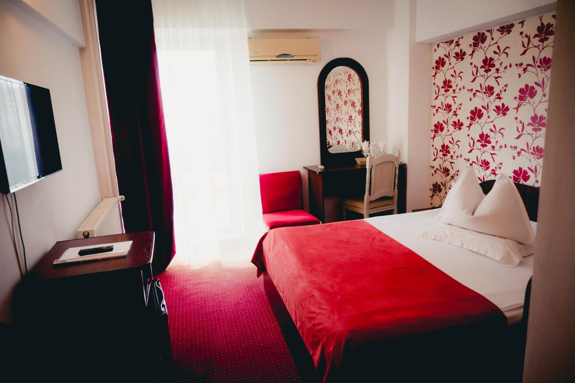 טרגובישטה Hotel Valahia מראה חיצוני תמונה