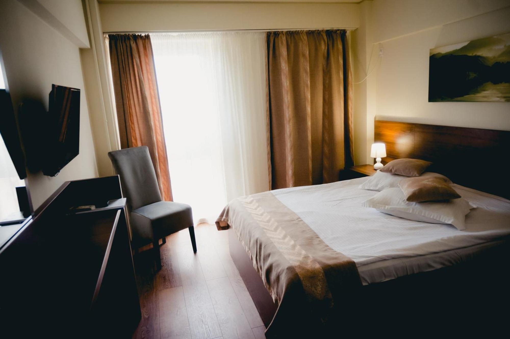 טרגובישטה Hotel Valahia מראה חיצוני תמונה