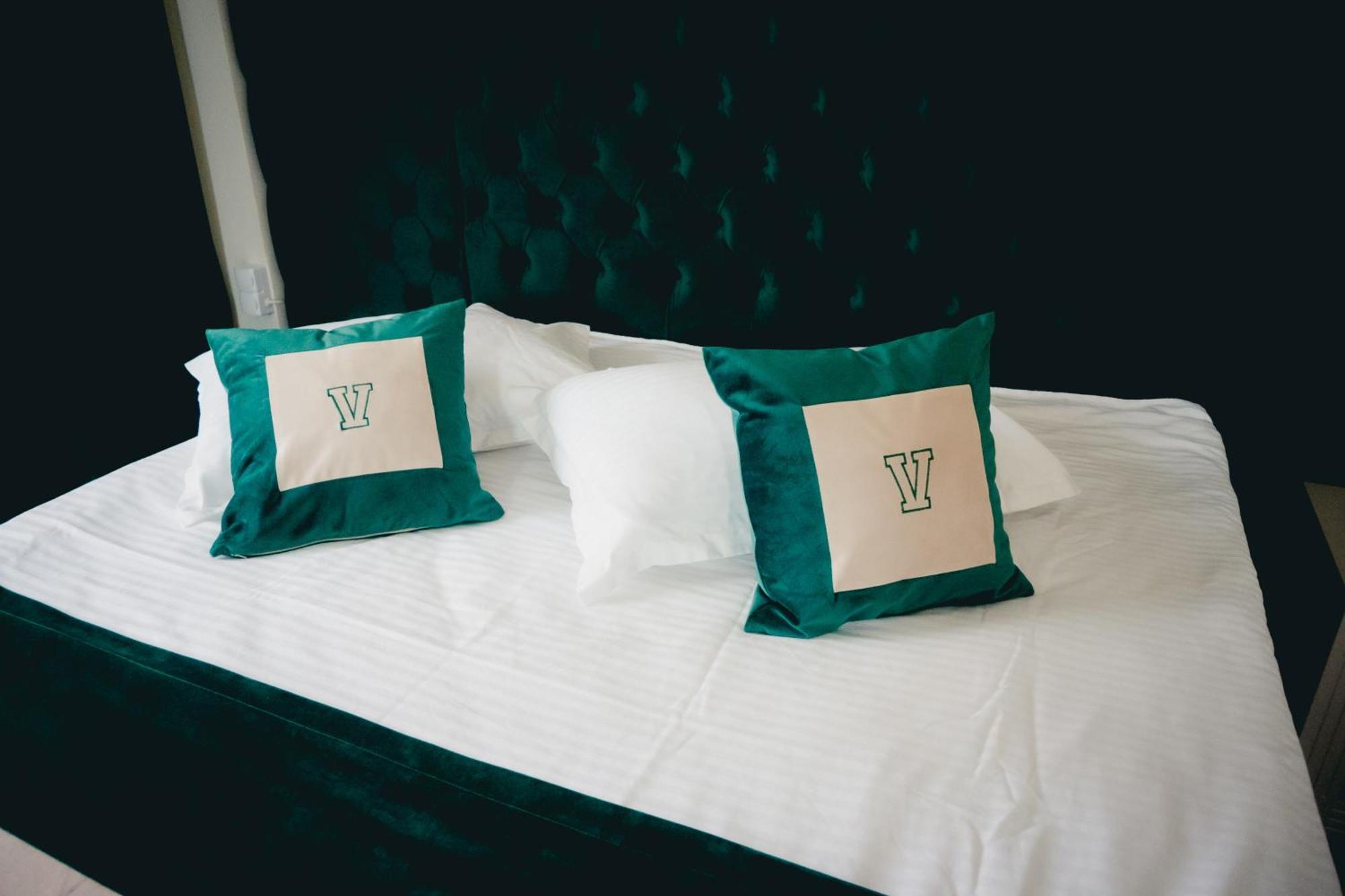 טרגובישטה Hotel Valahia מראה חיצוני תמונה
